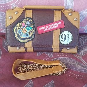 Happy Potter 9 3/4 Woman's Clutch Wallet